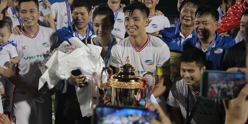 Sự thật về lương cầu thủ V.league mới nhất hiện nay 